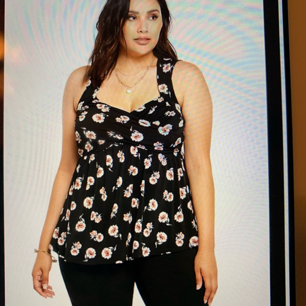 Adorable top from torrid